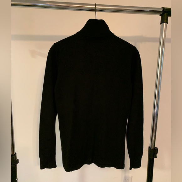Lord & Taylor wool turtleneck sweater - Picture 2 of 4